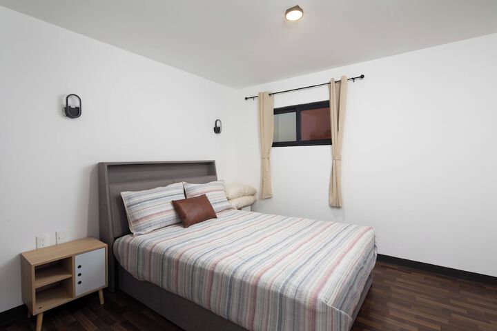 Room 14 of 53