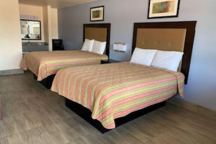 Room 16 of 54