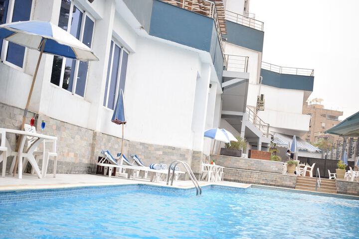 Pool 18 of 49