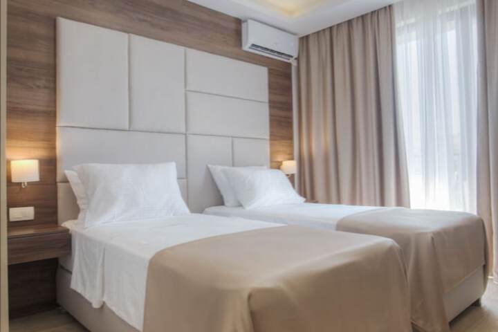 Room 21 of 71