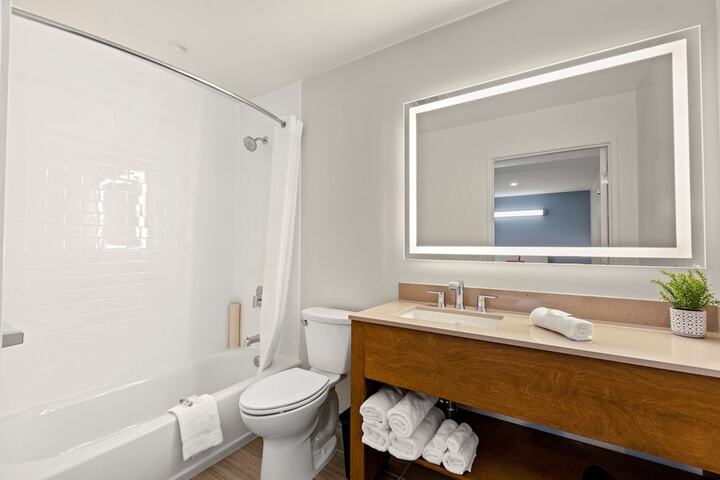 Room 19 of 26