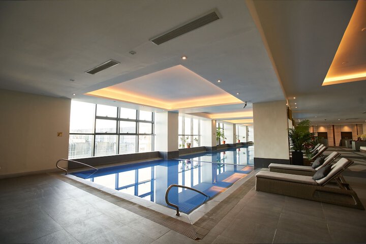 Pool 84 of 156