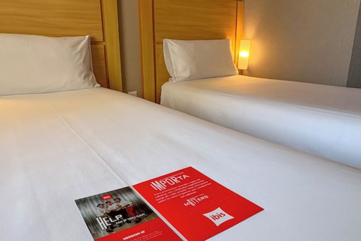 Room 8 of 113