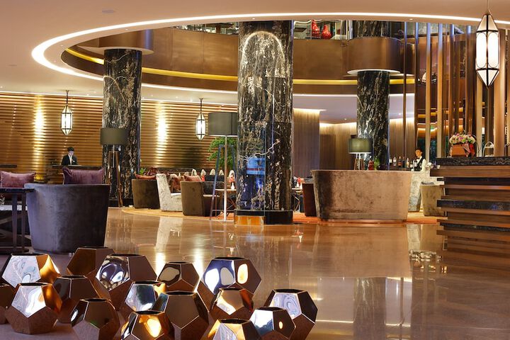 Hotel Lobby