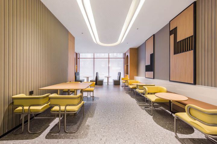 IU Hotel (Lingqiu Tanghe Longyuan Branch)