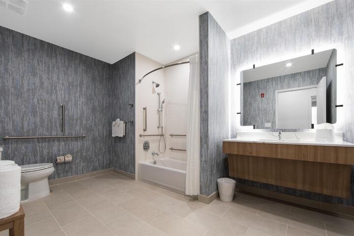 Bathroom shower