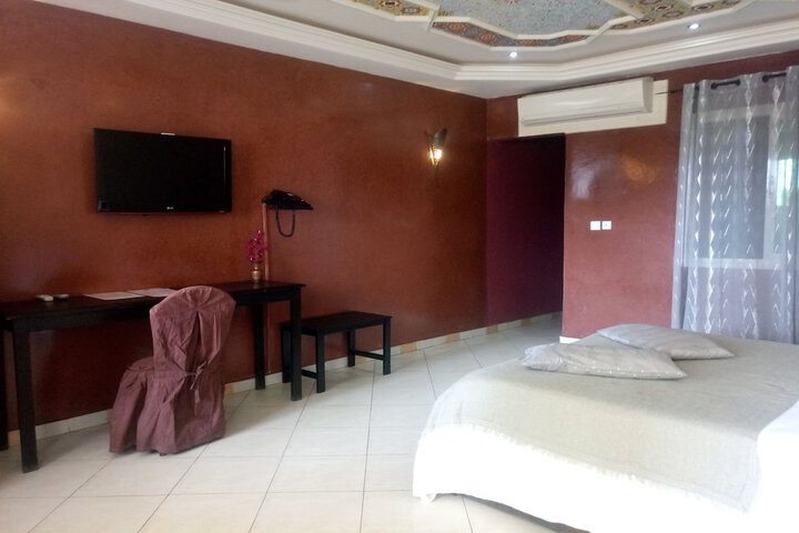 Room 9 of 55