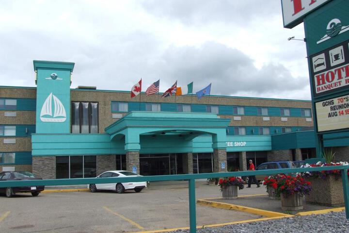 Hotel 30 of 60