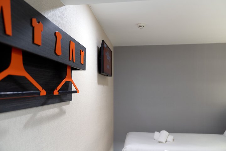 Room 12 of 52