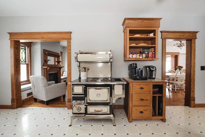 Room 158 of 188