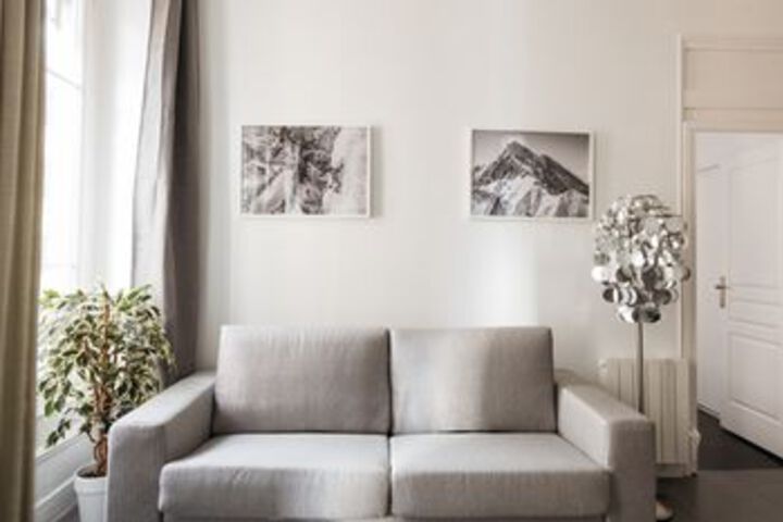 Room 10 of 10