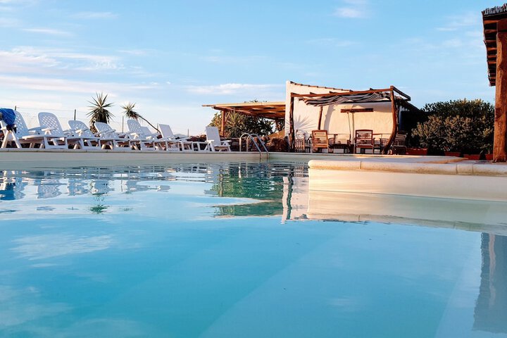 Hotel Pool