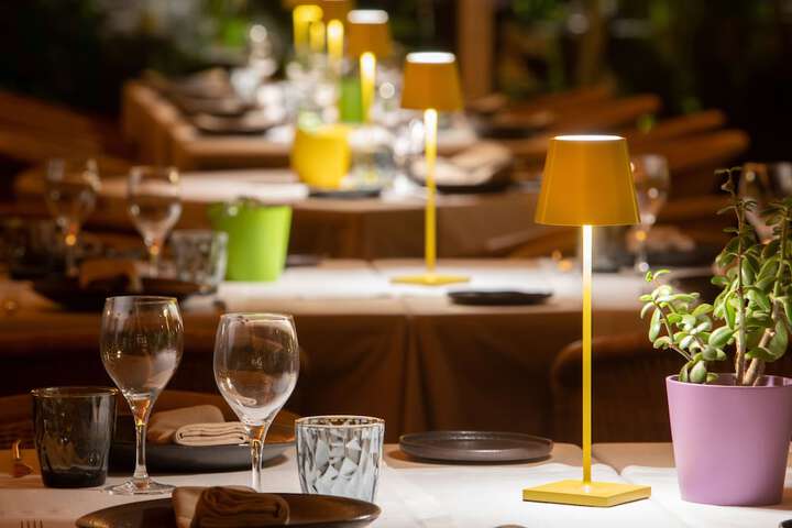 Dining 52 of 59