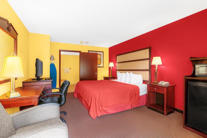 Room 25 of 25