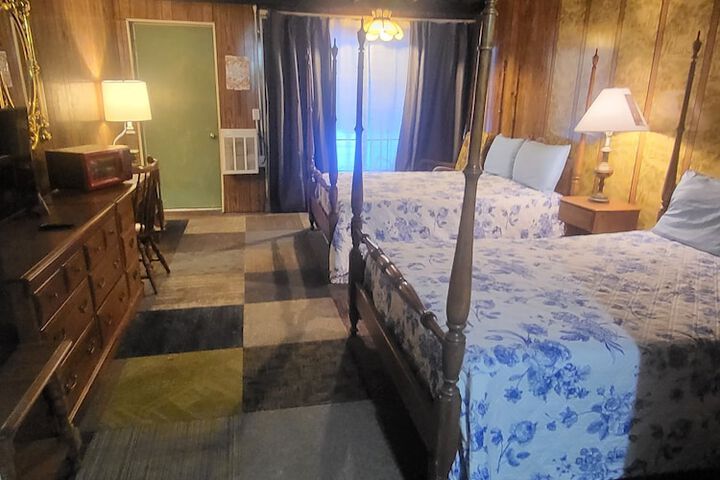 Hotel Interior 72 of 118