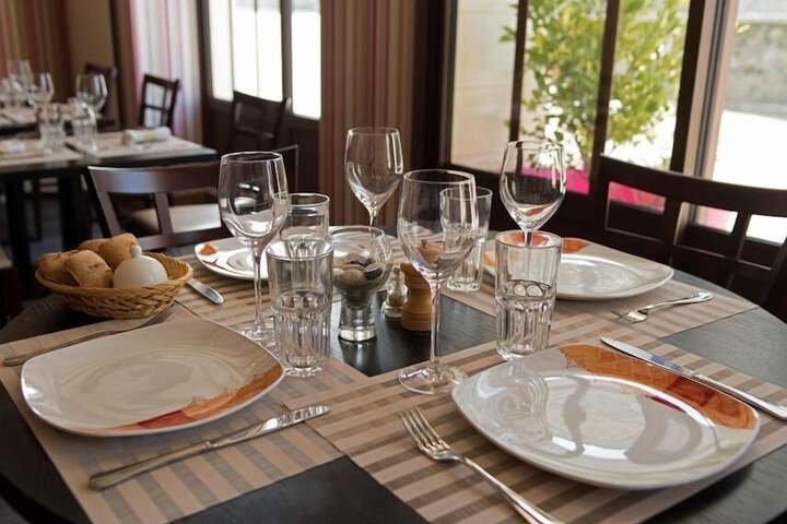 Dining Photos