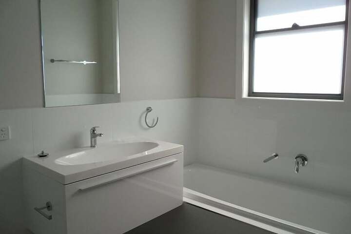 Room 17 of 27