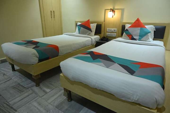 Room 8 of 30