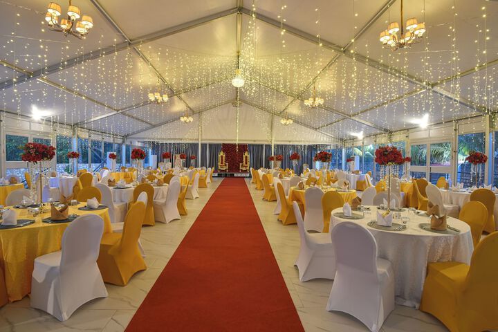 Ballroom/Hall 75 of 93