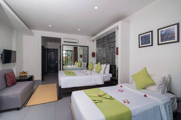 Room 34 of 298