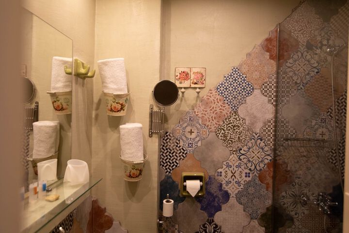 Room 45 of 86