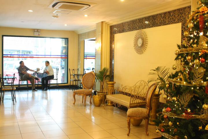 Plaza Alemania Hotel