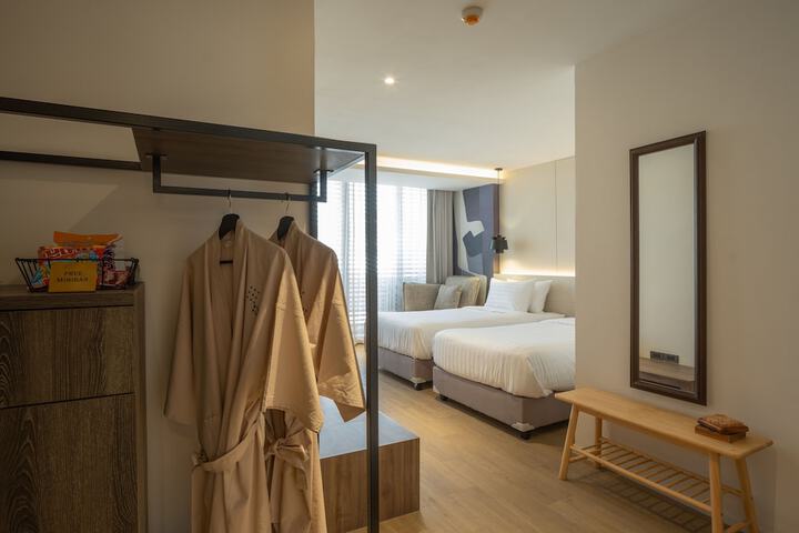 Room 19 of 53