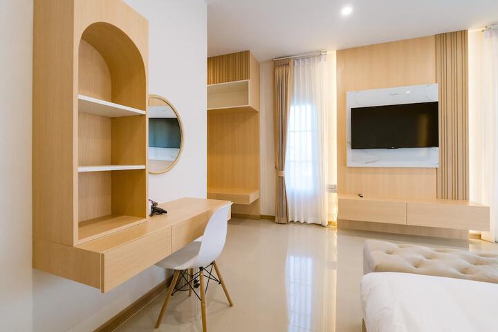 Room 14 of 71