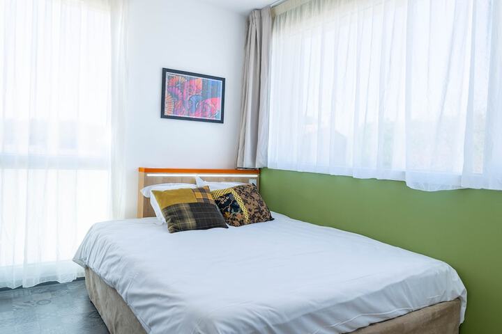 Room 5 of 41