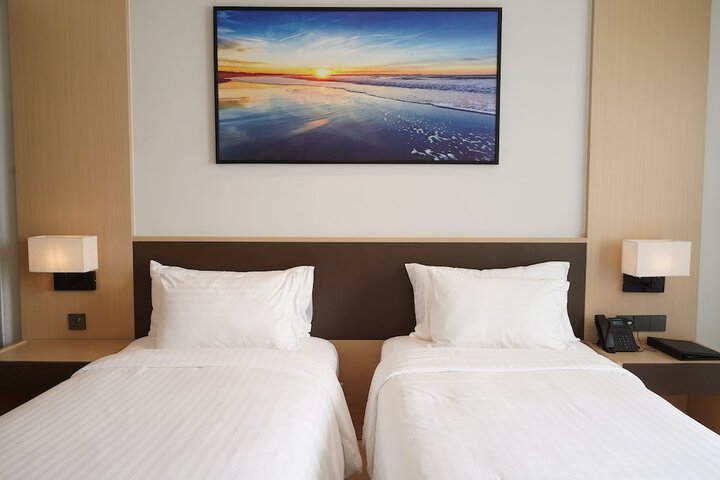 Room 8 of 46
