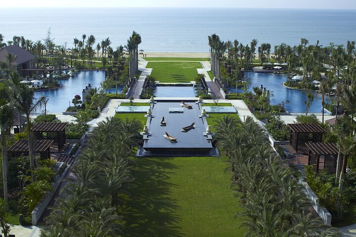 Hotel View 142 of 145