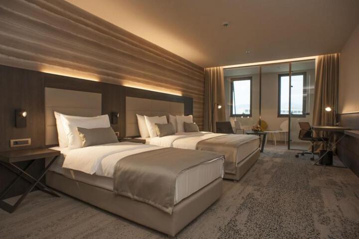 HOTEL COMPLEX VERDE