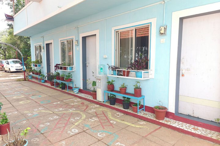 Hotel Exterior 64 of 65