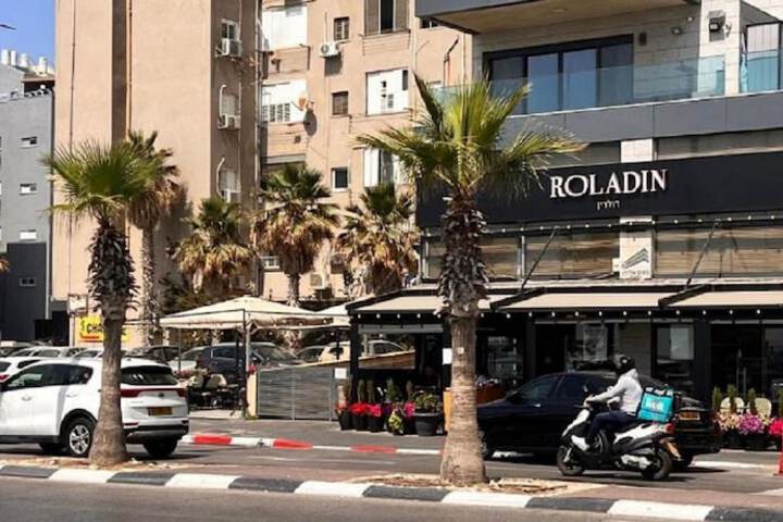 Hotel 52 of 56