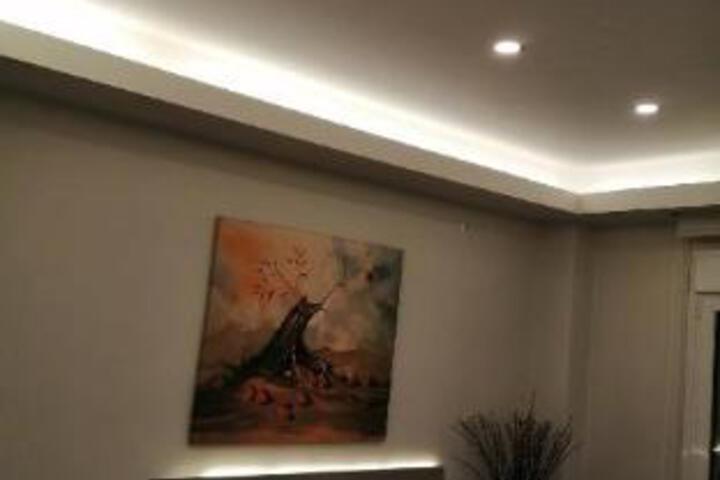 Room 2 of 12