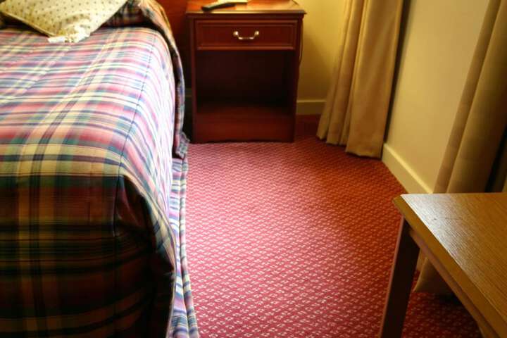 Room 23 of 116