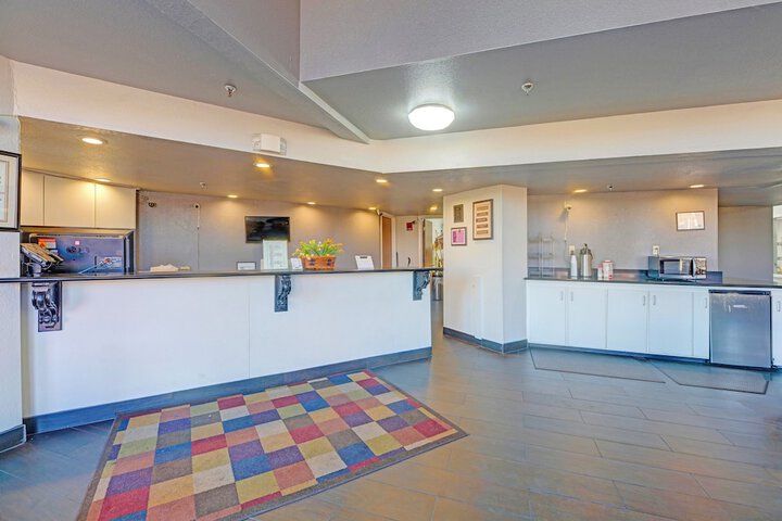 Hotel Interior 4 of 46