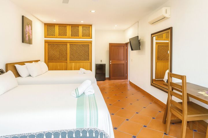 Room 15 of 17