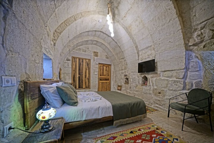 Room 48 of 90