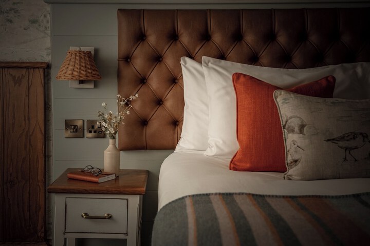 Room 5 of 35