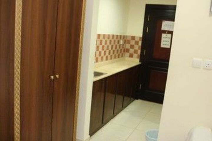 Room 14 of 20