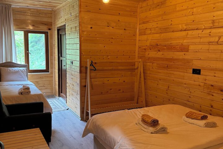 Room 12 of 70