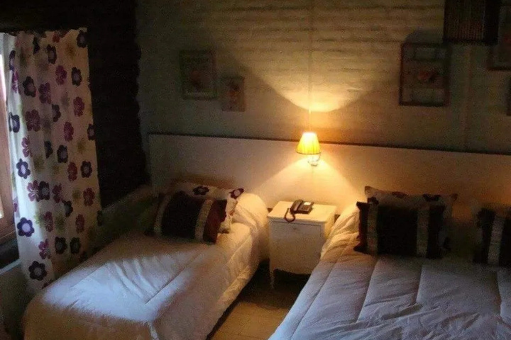 Room 2 of 24