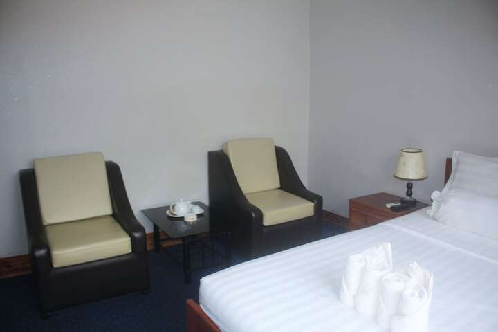 Room 15 of 52