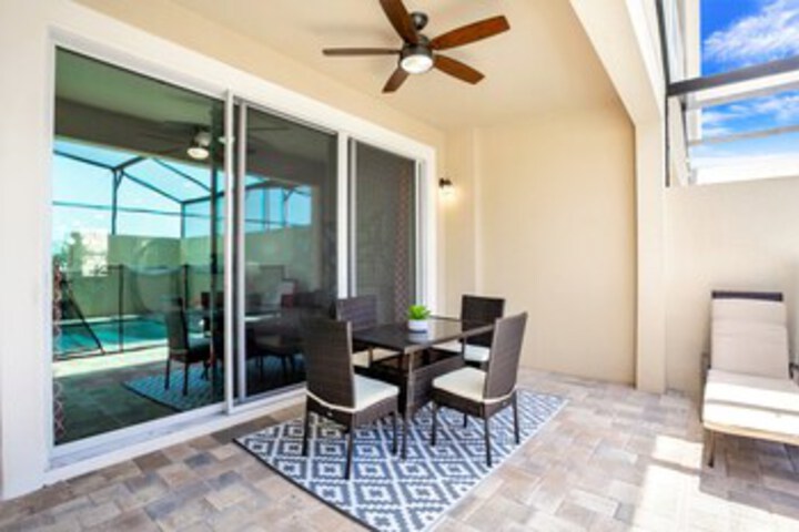 Terrace/Patio 4 of 50