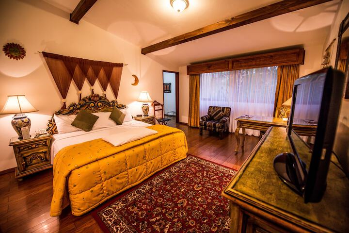 Room 9 of 35