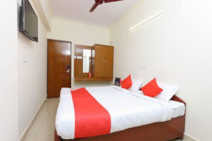 Room 15 of 24