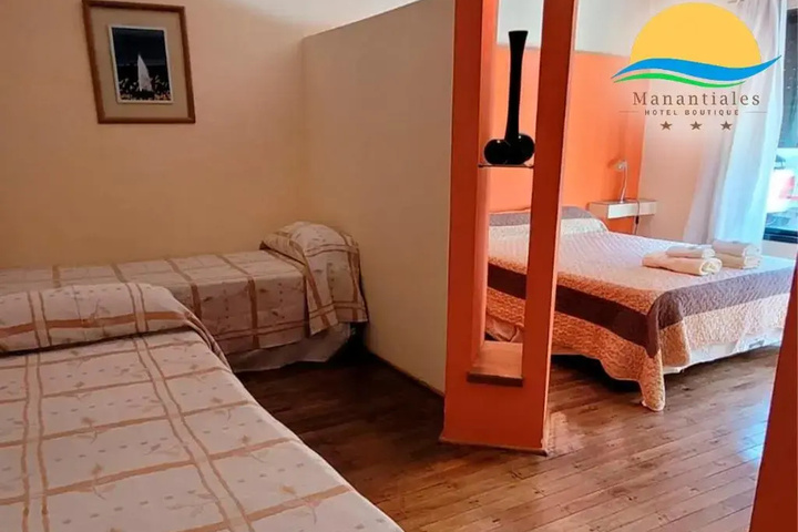 Room 4 of 14