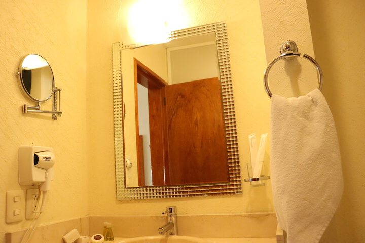 Clean Restrooms