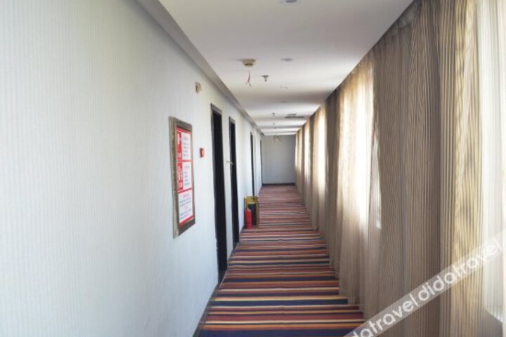 Jumei Express Hotel